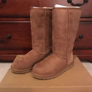 Ugg Classic Tall Chestnut size 7 Boot